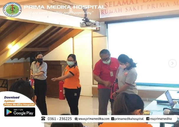 Prima Medika Hospital held APAR (Light Fire Extinguisher) socialization and training for Staff